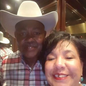 Meet your Posher, Dolores